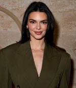 Access_Kardashian_010.jpg