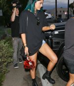 Access_Kardashian_06.jpg