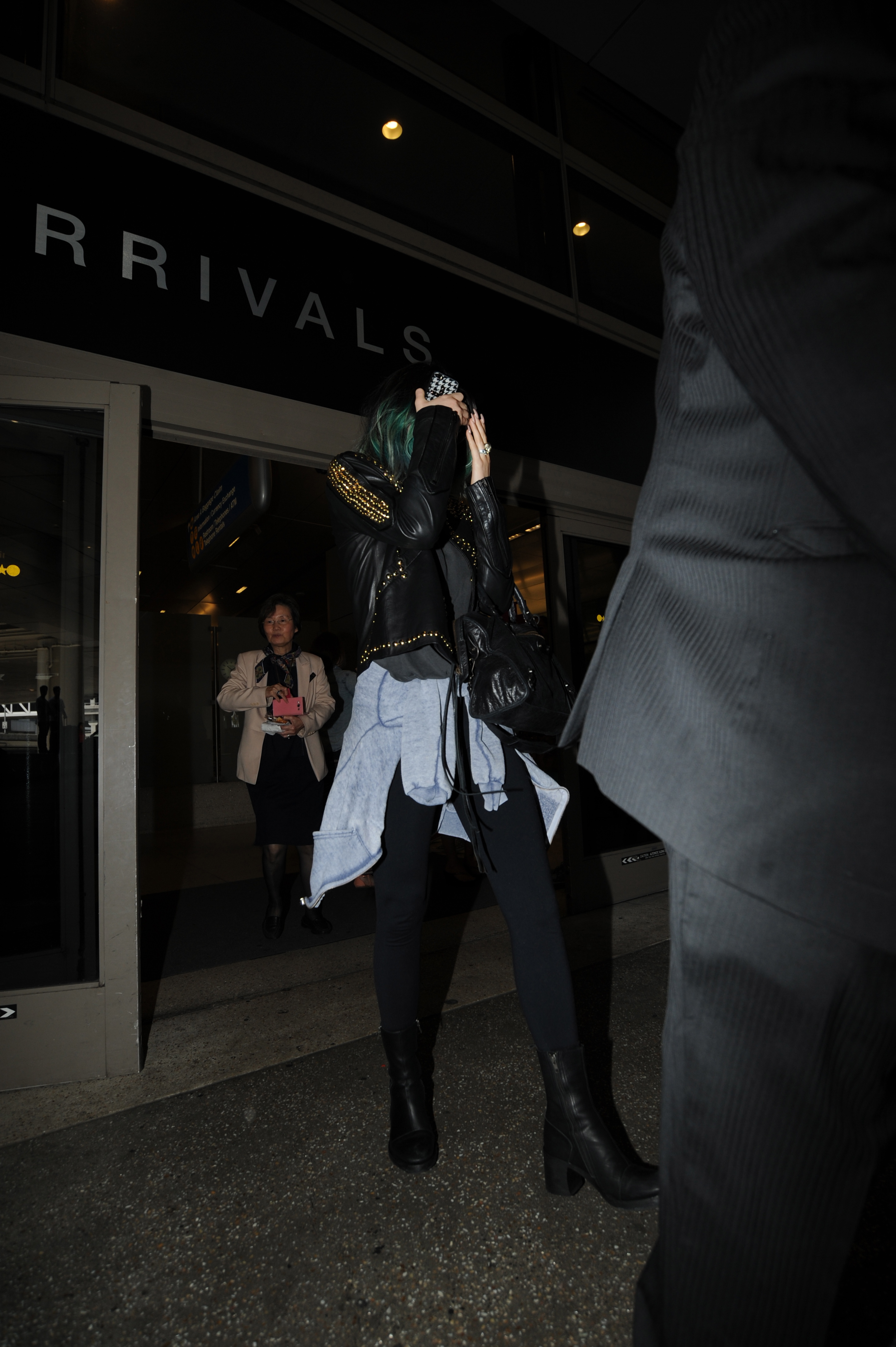 Access_Kardashian_03.jpg