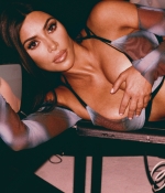 Access_Kardashian_004.jpg