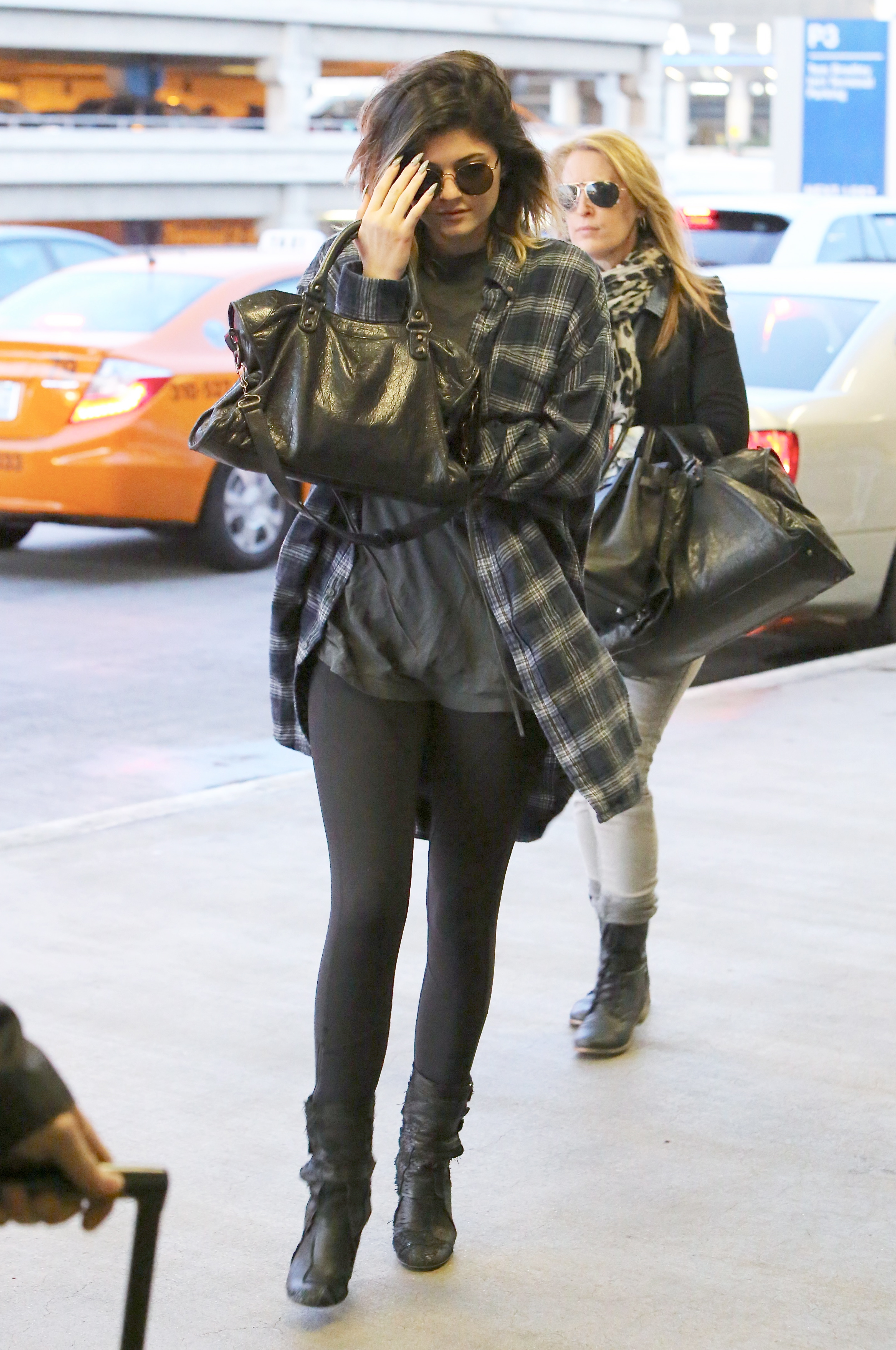 Access_Kardashian_010.jpg