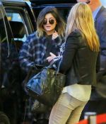 Access_Kardashian_04.jpg