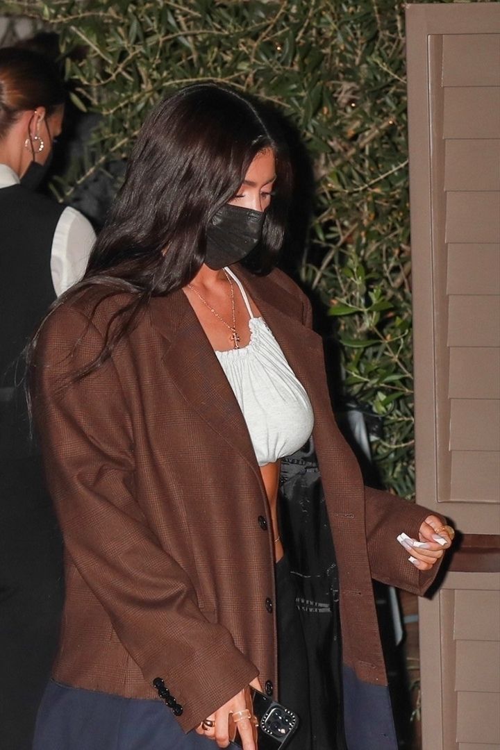 Access_Kardashian_004.jpg