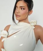 Access_Kardashian_02.jpg
