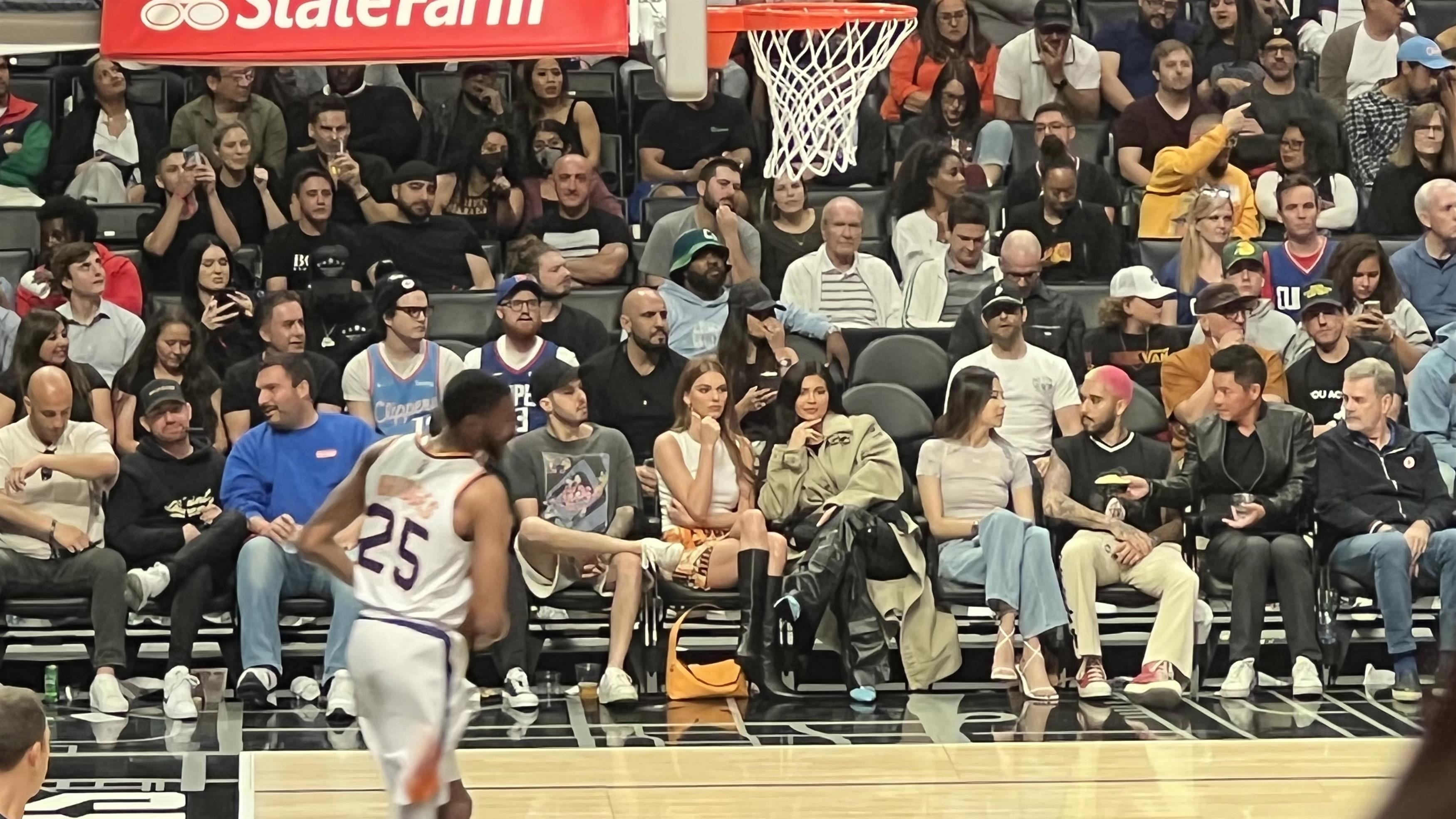 Access_Kardashian_010.jpg