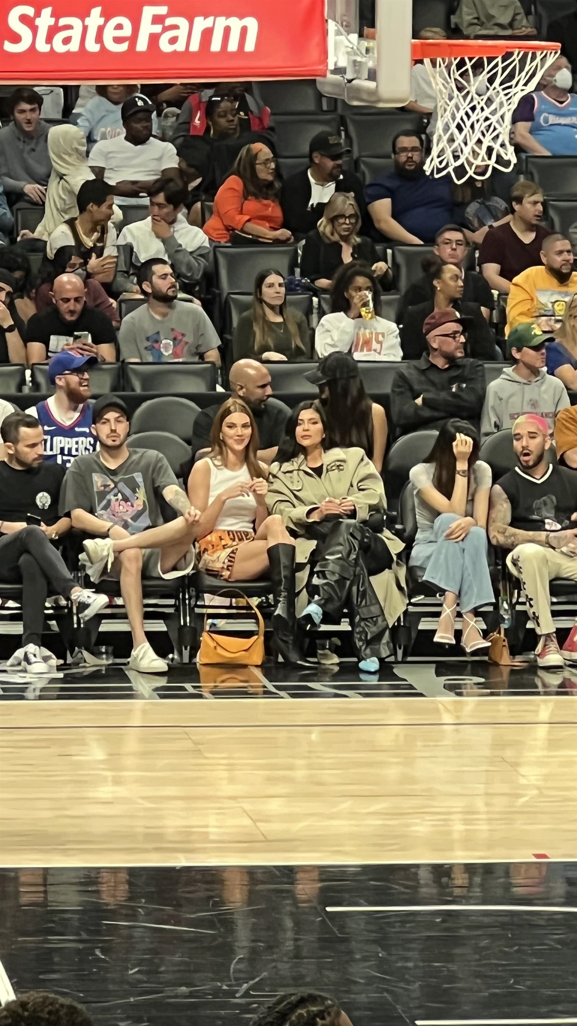 Access_Kardashian_015.jpg