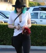 Access_Kardashian_06.jpg