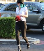 Access_Kardashian_08.jpg