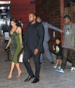 Access_Kardashian_012.jpg
