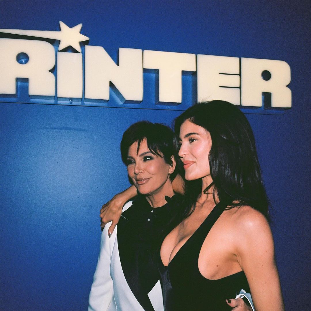 Access_Kardashian_01.jpg