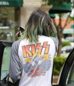 Access_Kardashian_011.jpg