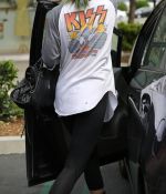 Access_Kardashian_07.jpg
