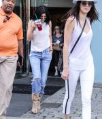 Access_Kardashian_03.jpg