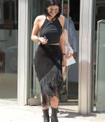 Access_Kardashian_05.jpg