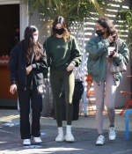 Access_Kardashian_030.jpg