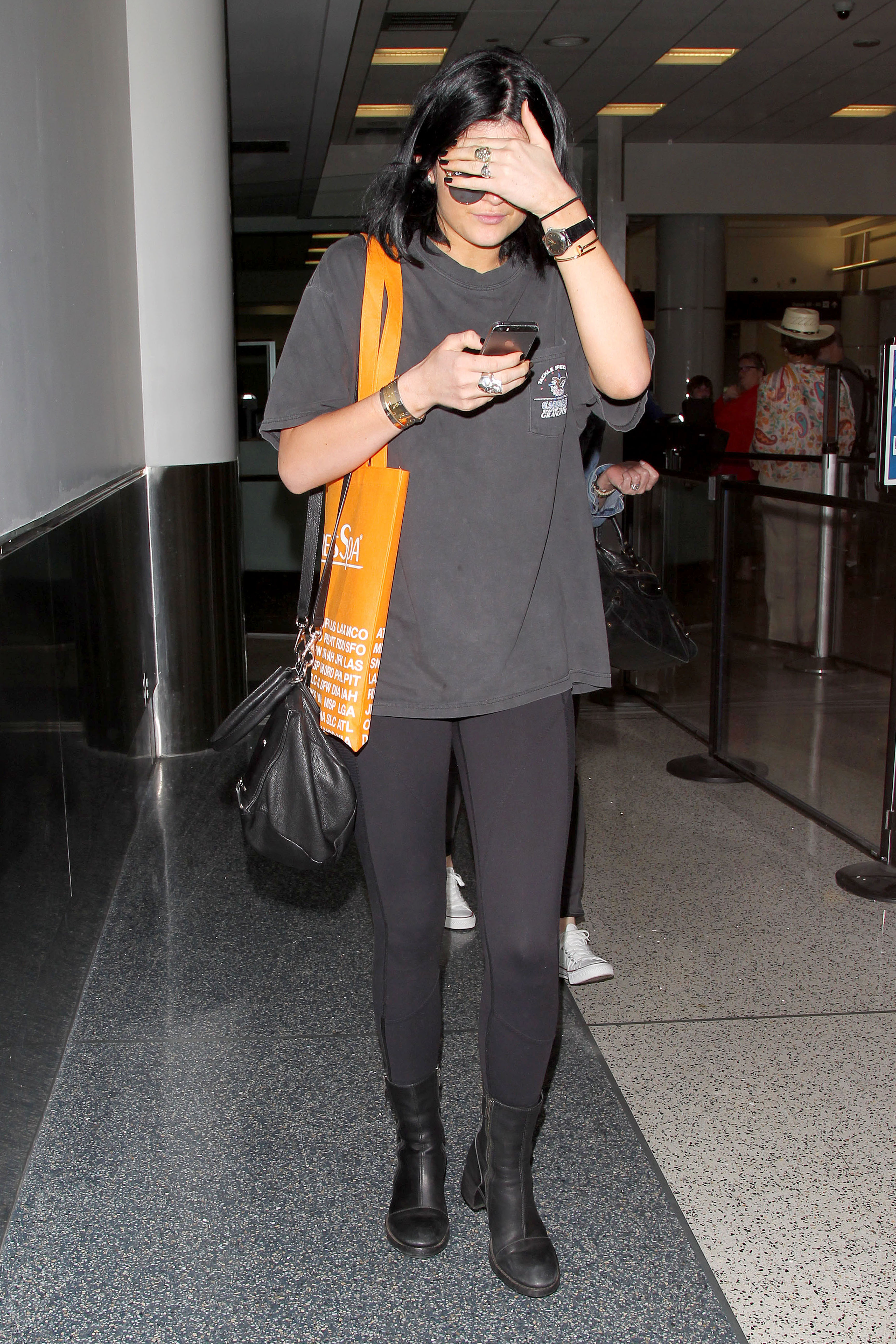 Access_Kardashian_06.jpg