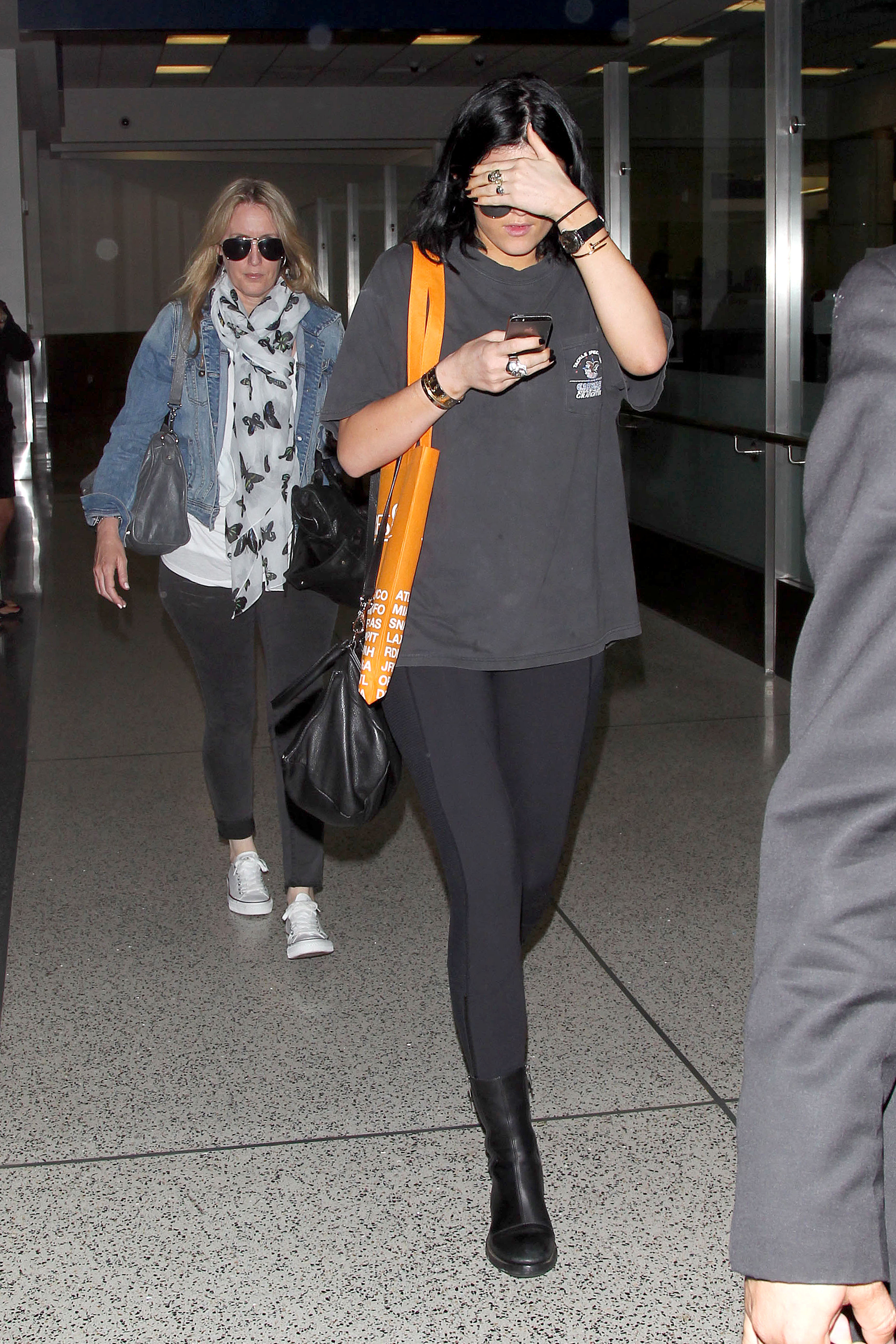 Access_Kardashian_09.jpg