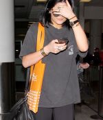 Access_Kardashian_01.jpg