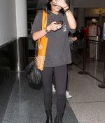 Access_Kardashian_06.jpg