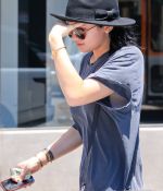 Access_Kardashian_010.jpg