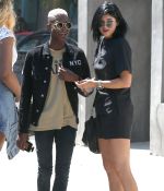 Access_Kardashian_04.jpg