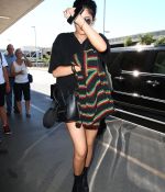 Access_Kardashian_05.jpg