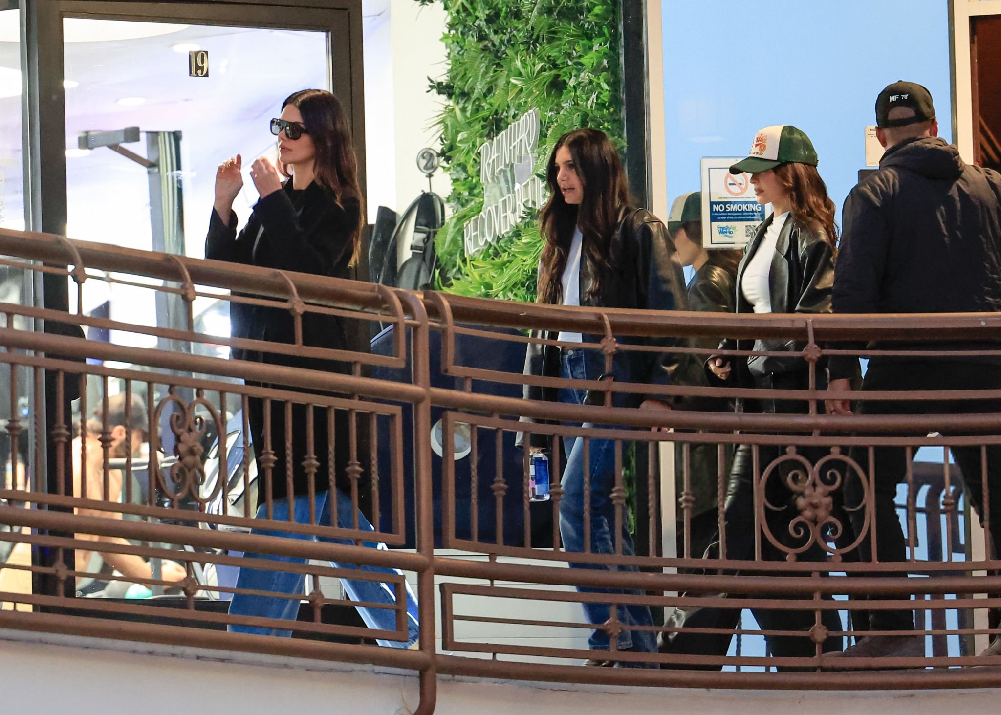 Access_Kardashian_0116.jpg