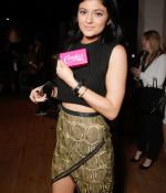 Access_Kardashian_001.jpg