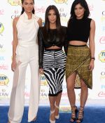 Access_Kardashian_03.jpg