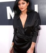 Access_Kardashian_015.jpg