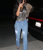Access_Kardashian_002.jpg