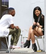 Access_Kardashian_02.jpg
