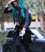 Access_Kardashian_03.jpg