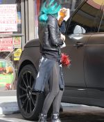 Access_Kardashian_05.jpg