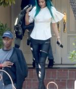 Access_Kardashian_02.jpg