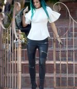 Access_Kardashian_07.jpg