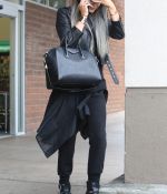 Access_Kardashian_08.jpg