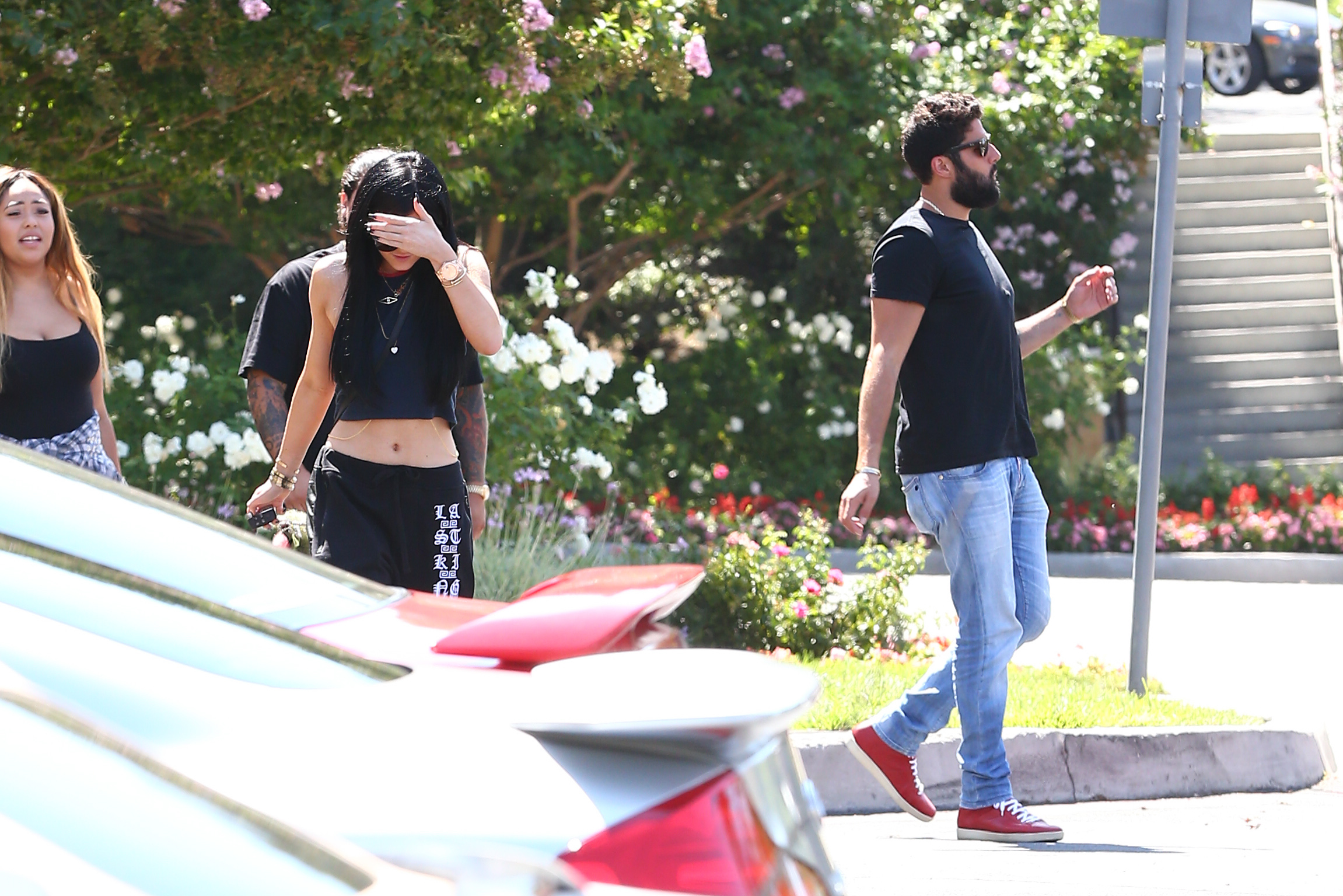 Access_Kardashian_02.jpg