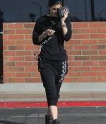 Access_Kardashian_01.jpg