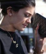 Access_Kardashian_09.jpg
