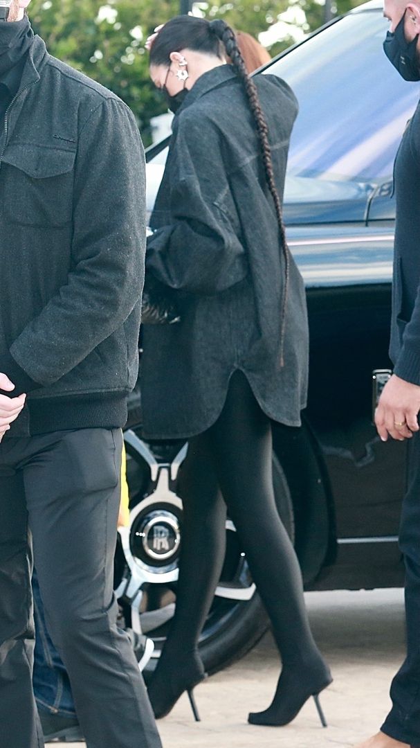 Access_Kardashian_007~0.jpg