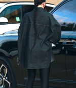 Access_Kardashian_008~0.jpg