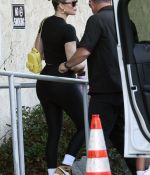 Access_Kardashian_03.jpg
