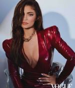 Access_Kardashian_04.jpg