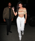 Access_Kardashian_005.jpg