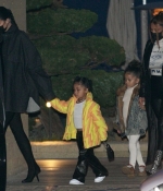 Access_Kardashian_004.jpg