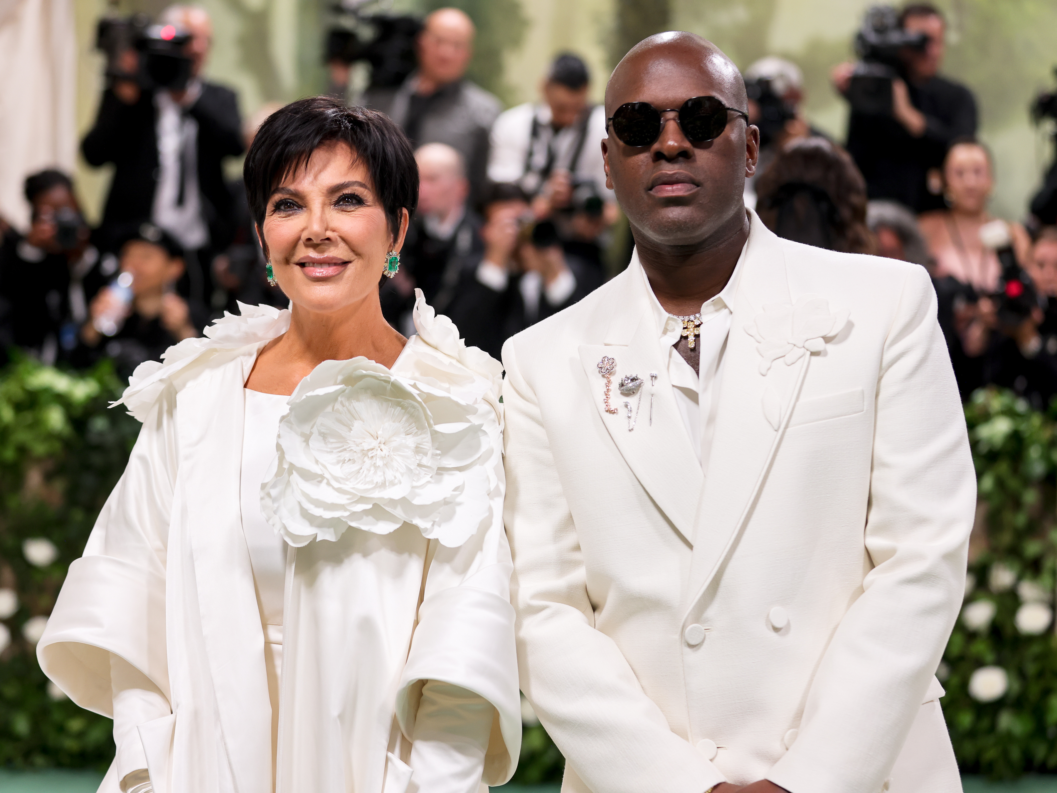 Access_Kardashian_02.jpg
