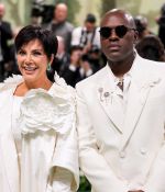 Access_Kardashian_01.jpg