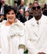 Access_Kardashian_08.jpg