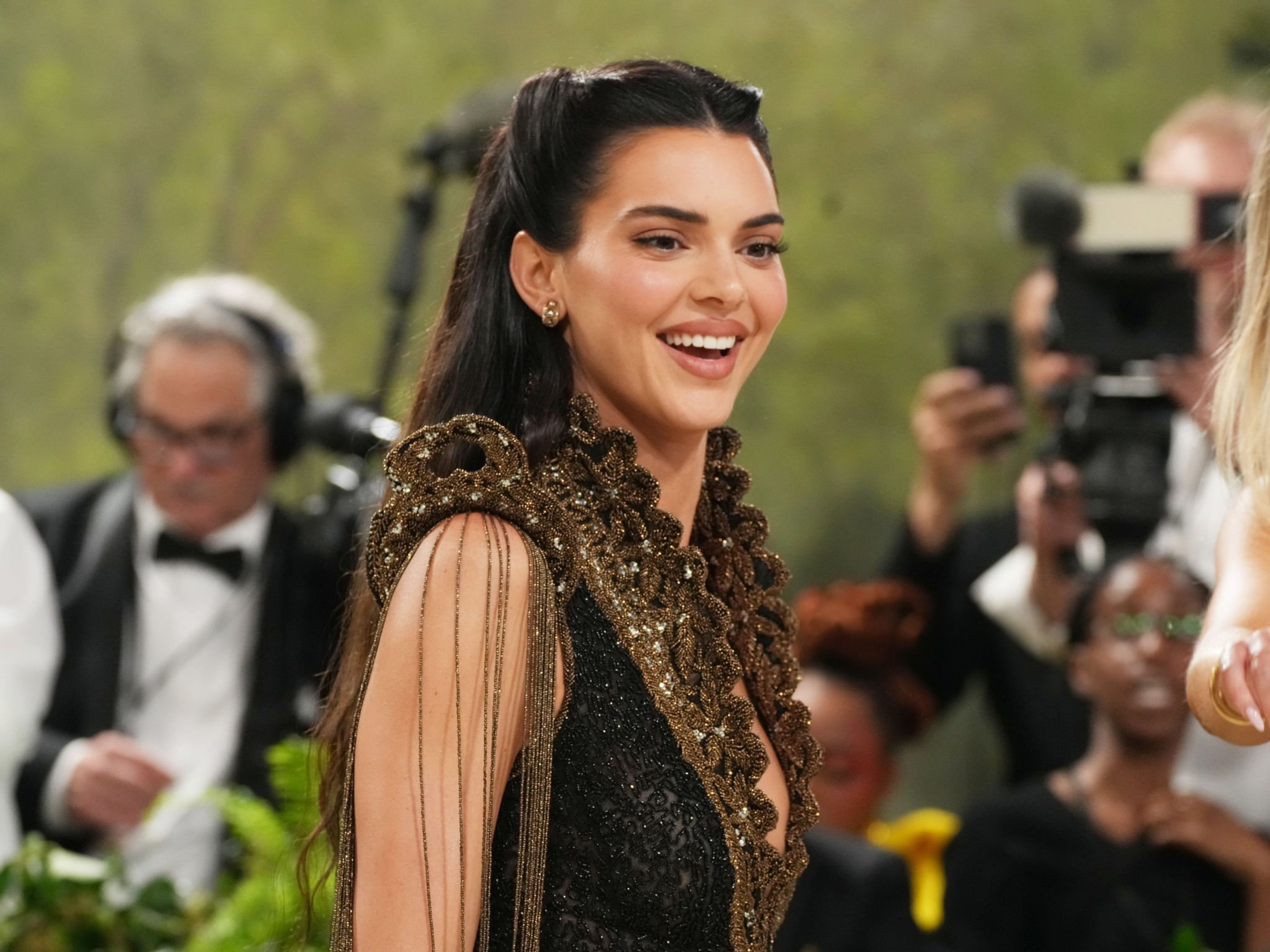 Access_Kardashian_004~1.JPG